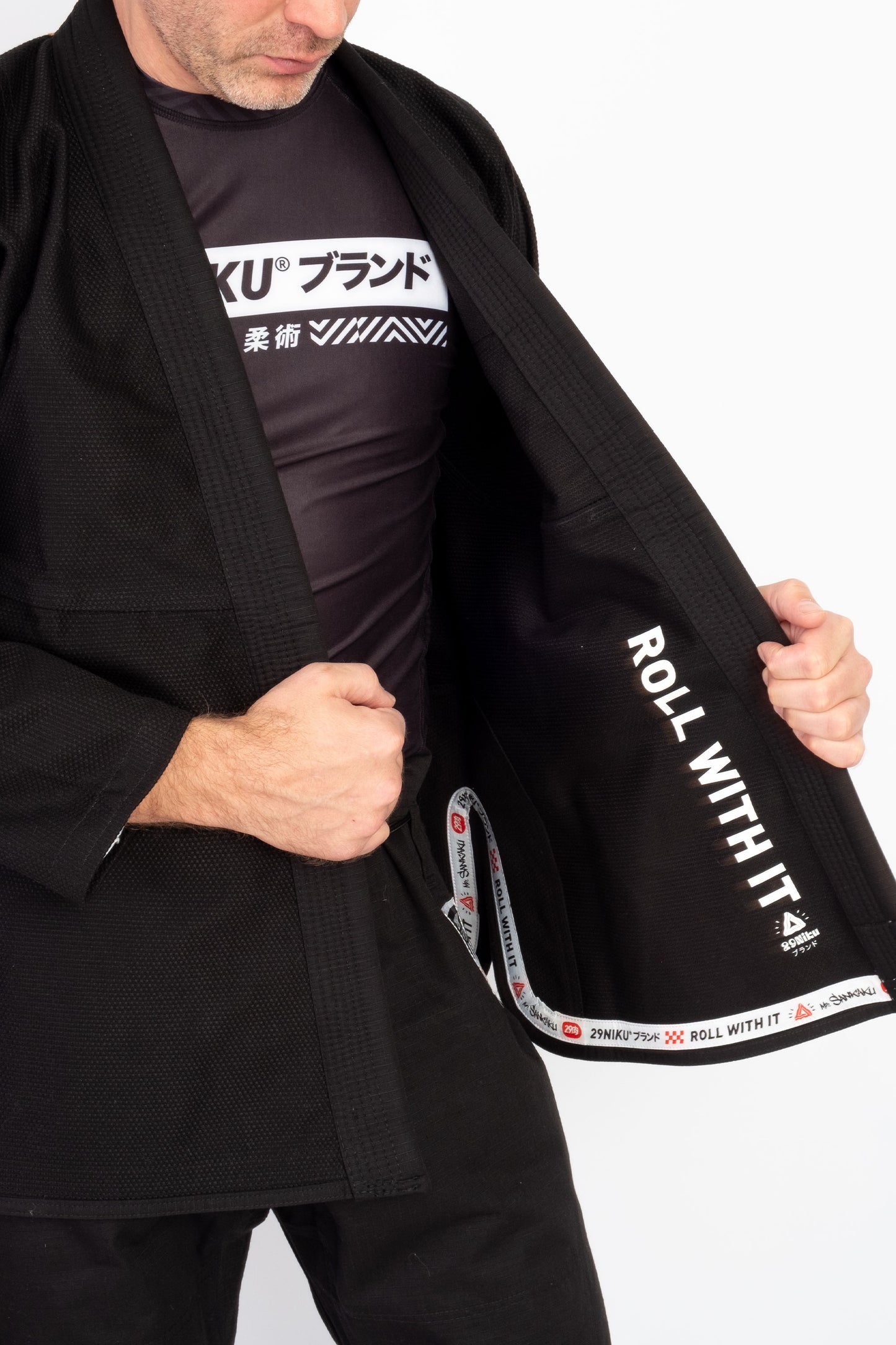 Mr. Sankaku Gi – Black