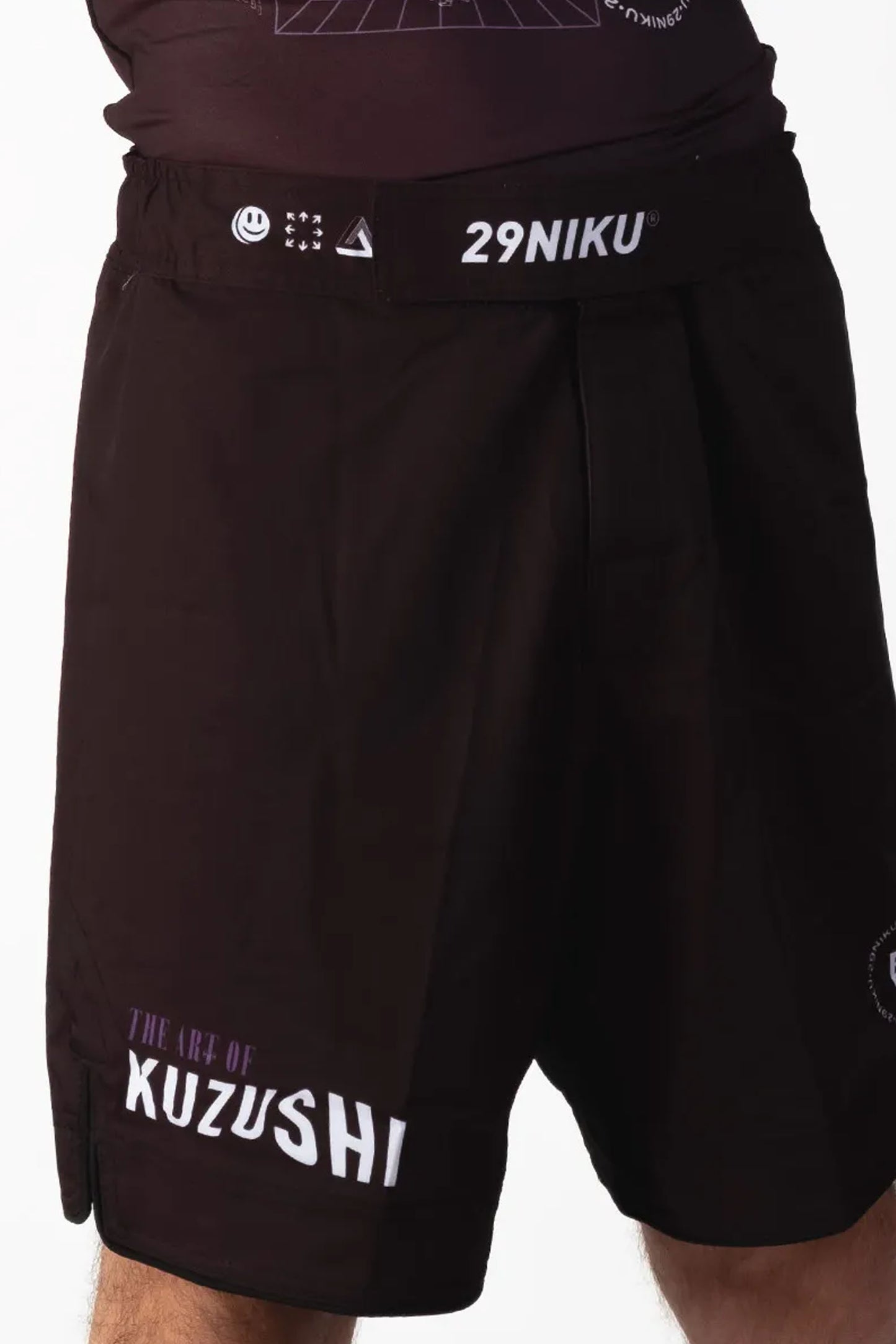 Kuzushi Nogi Shorts
