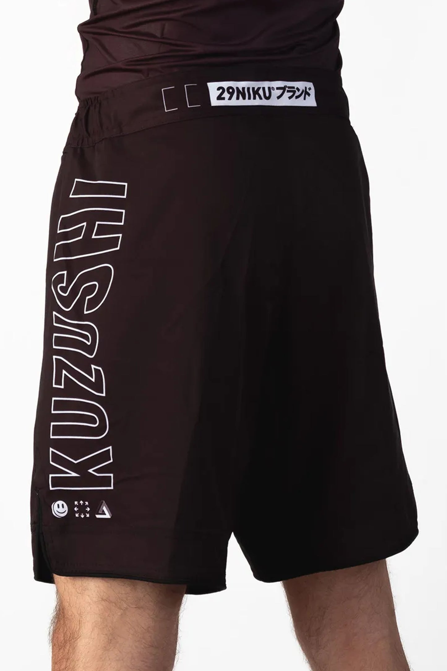 Kuzushi Nogi Shorts